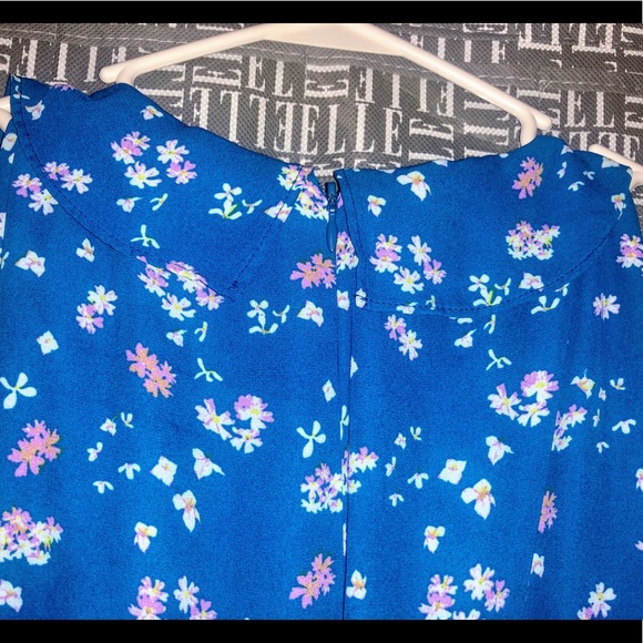 Cold-Shoulder Floral Dress 🌸💙 - Picture 8 of 13